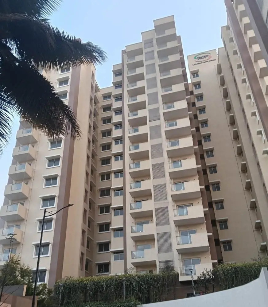Meenakshi Vrindavan building daytime